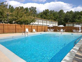 Ramada By Wyndham Triangle/quantico 2* Triangle